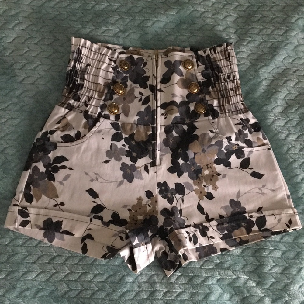 White/floral high top shorts